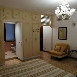 Orion 2*, Veneza Itália